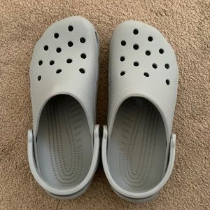 Unisex Crocs Classic Clog in Light Grey